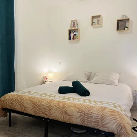 Cosy A Apartment